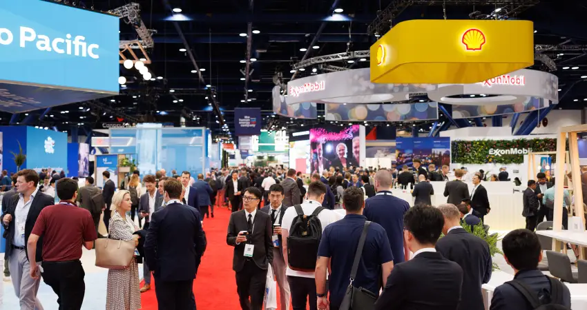 Right Exhibition Image